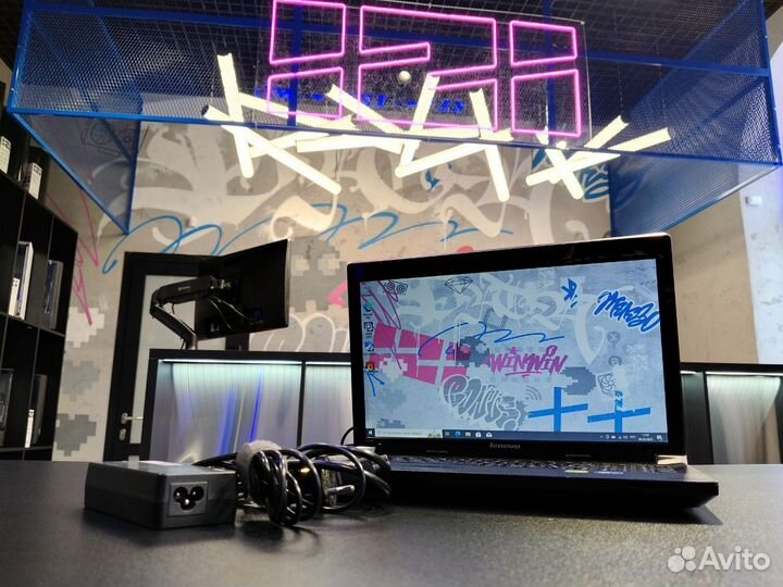 Ноутбук Lenovo V580c i5 3230M, GT740M, 6Gb, 240Gb 15.6