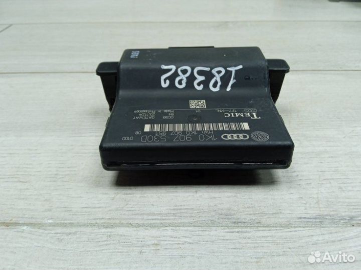 Блок комфорта Audi A3 хэтчбек BGU 2005