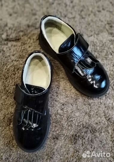 Полуботинки из натуральной лаковой кожи тм iridis