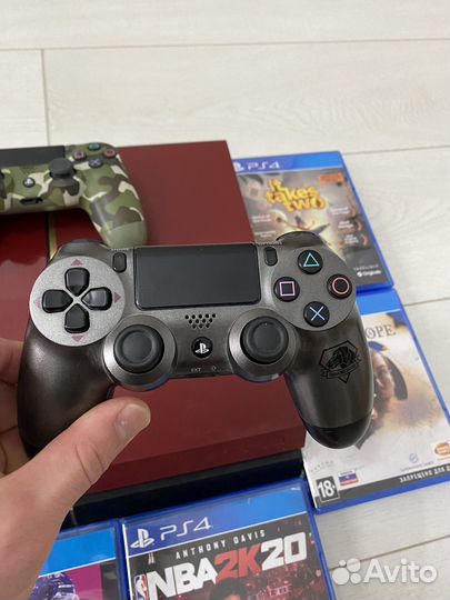 Sony PS4 limited edition / Spider man / God of war