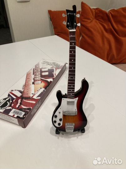 Гитара Music legend collection. Mini Guitar for Co