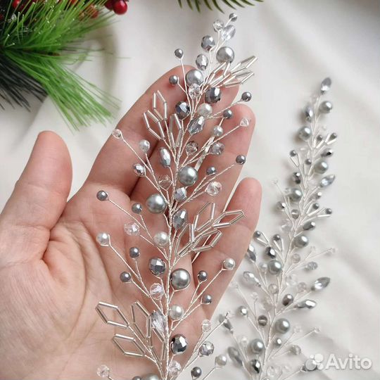 Заколки для волос