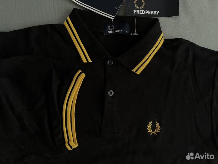 Поло Fred Perry