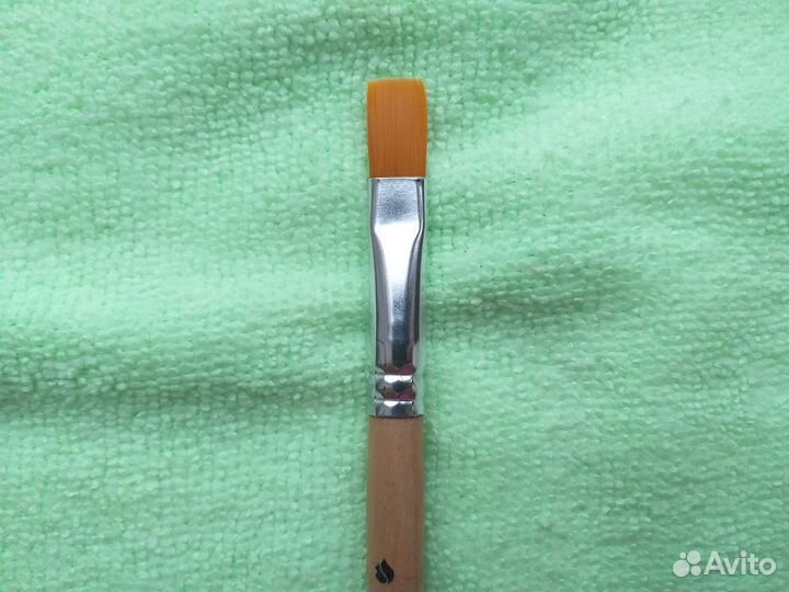 Кисти для макияжа