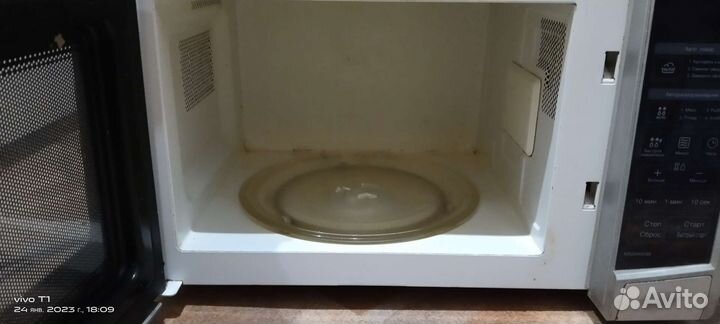 Микроволновая печь LG