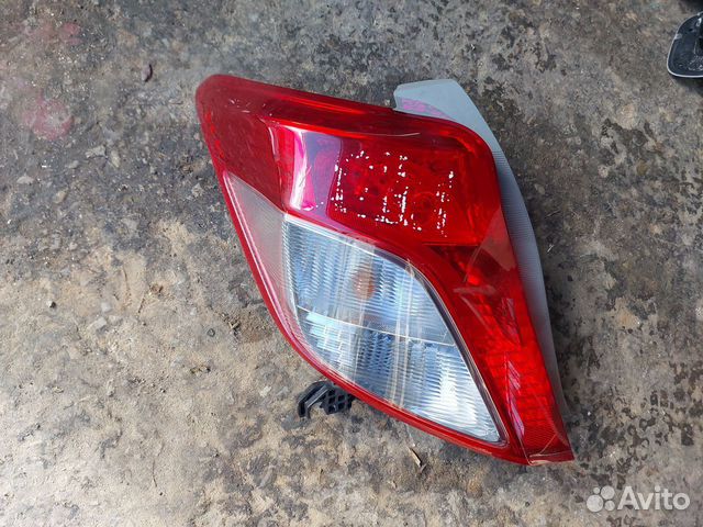 Фонарь,стоп левый тойота витц 130