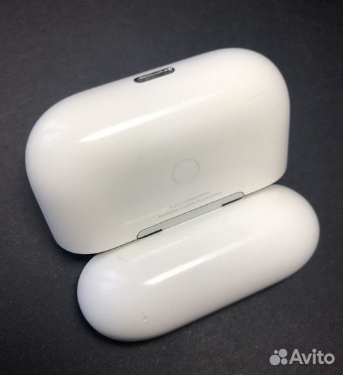 Кейс для наушников Apple AirPods Pro 1(б/у)