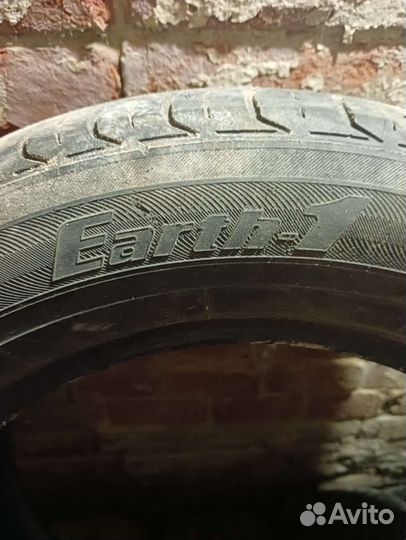 Yokohama E102 205/60 R15