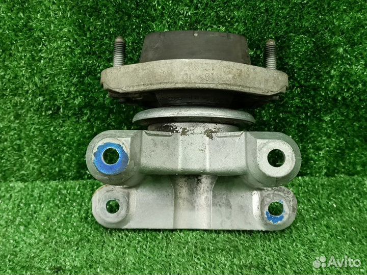 Опора кпп задняя Audi A4 B7 BFB 1.8T
