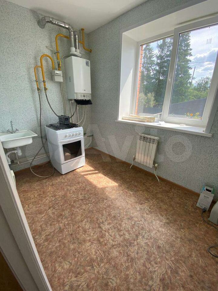 1-к. квартира, 30 м², 1/2 эт.