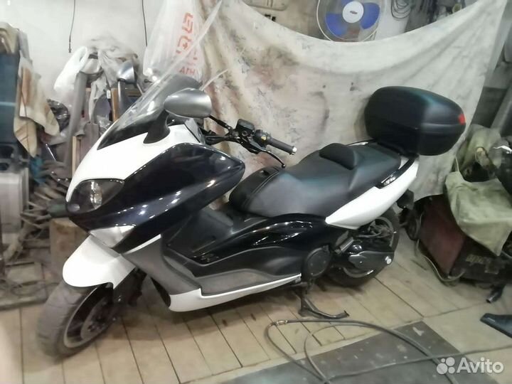 Yamaha T-Max 500