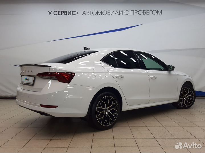 Skoda Octavia 1.6 AT, 2022, 31 592 км