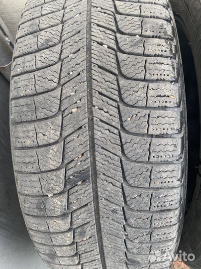 Michelin X-Ice XI3 225/55 R17