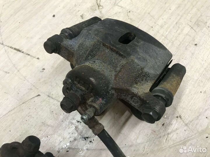 Суппорта тормозные передние Geely MK