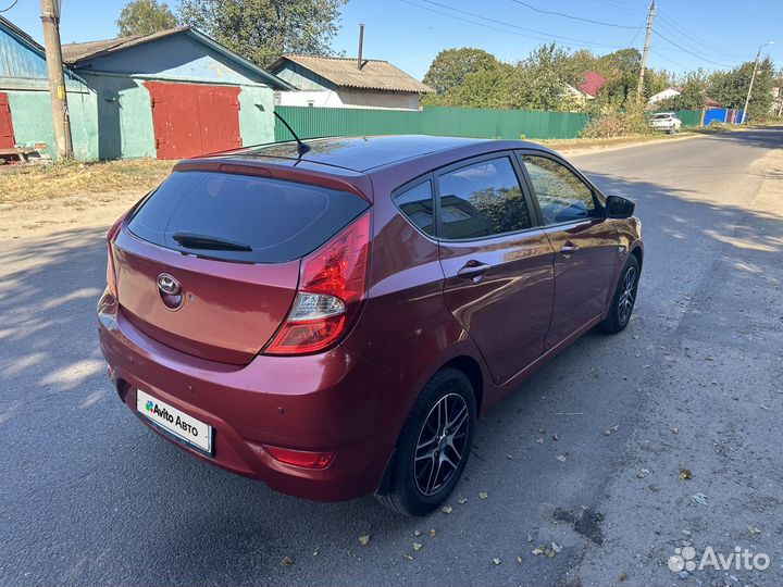 Hyundai Solaris 1.4 МТ, 2012, 184 037 км