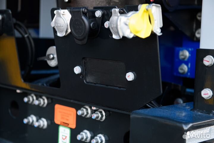 Полуприцеп самосвальный Grunwald Gr.T38-SH, 2023