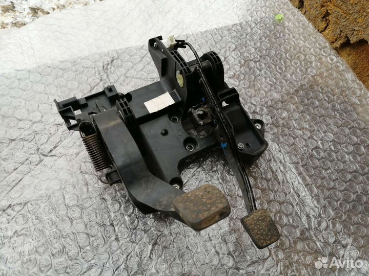 Педальный узел Chevrolet Cobalt/Кобальт