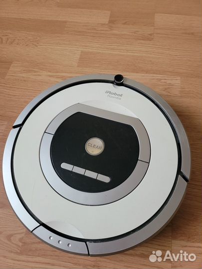 Робот пылесос iRobot Roomba 765