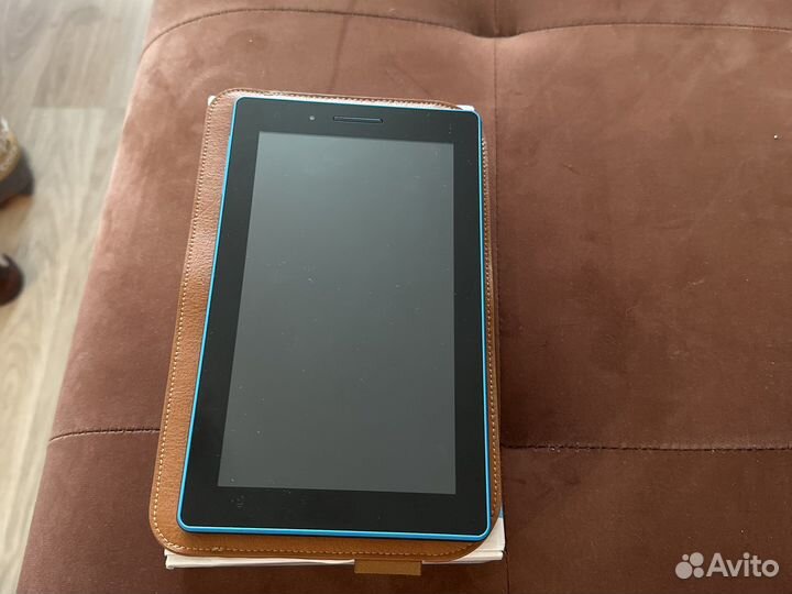 Планшет Lenovo Tab3 7 Essential
