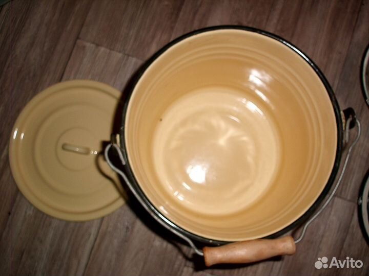 Эмал.ведро с крышкой(СССР)