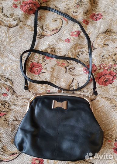 Сумка маленькая черная