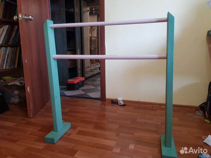 Стойка вешалка для одежды напольная