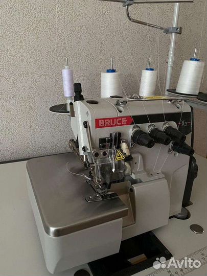 Швейная машинка