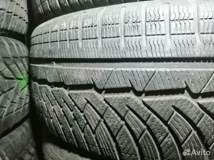 Michelin Pilot Alpin PA4 235/55 R18