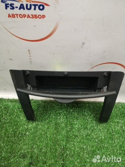 Бардачок Kia Ceed хетчбэк 1.6 123 Л.С. G4FC 2008