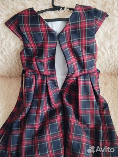 Платье школьное