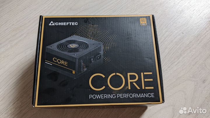 Блок питания Chieftec core 600W