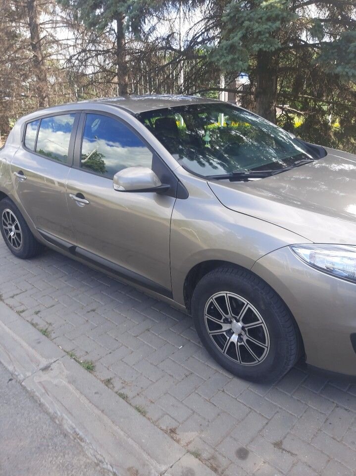 Renault Megane: фото владельца
