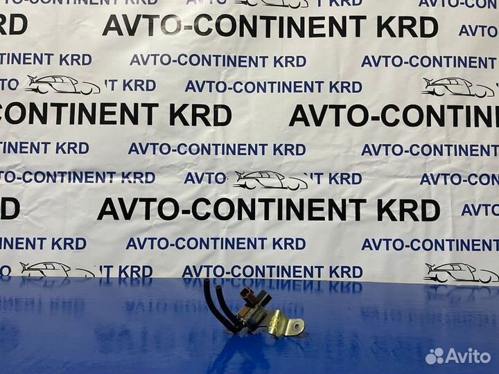 Клапан Nissan Teana J32 VQ25