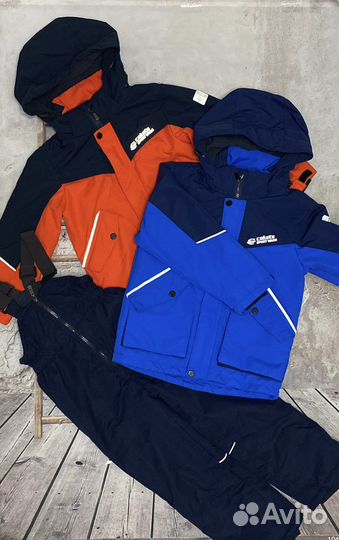 Демисезонный костюм для мальчика 116-122