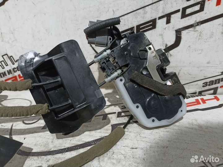 Замок двери nissan infiniti cima fuga M25 Q70 HGY51 HY51 KNY51 KY51 Y51 передний левый