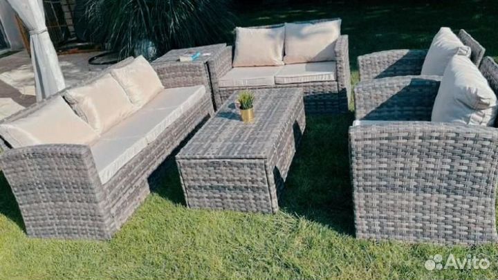 Садовая мебель из искусственного ротанга. Комплект