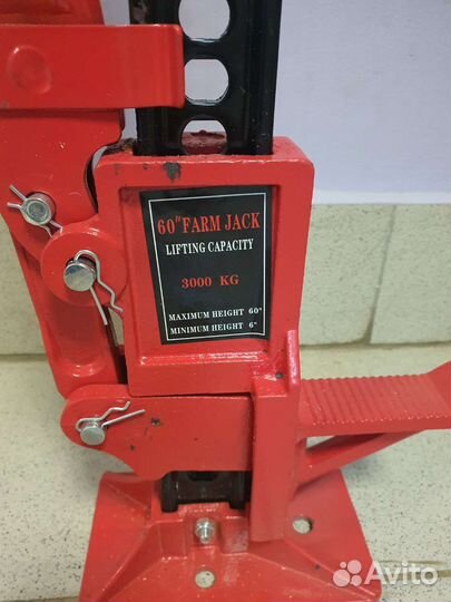 Домкрат реечный