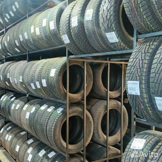 Nokian Tyres Hakka Z 225/60 R17