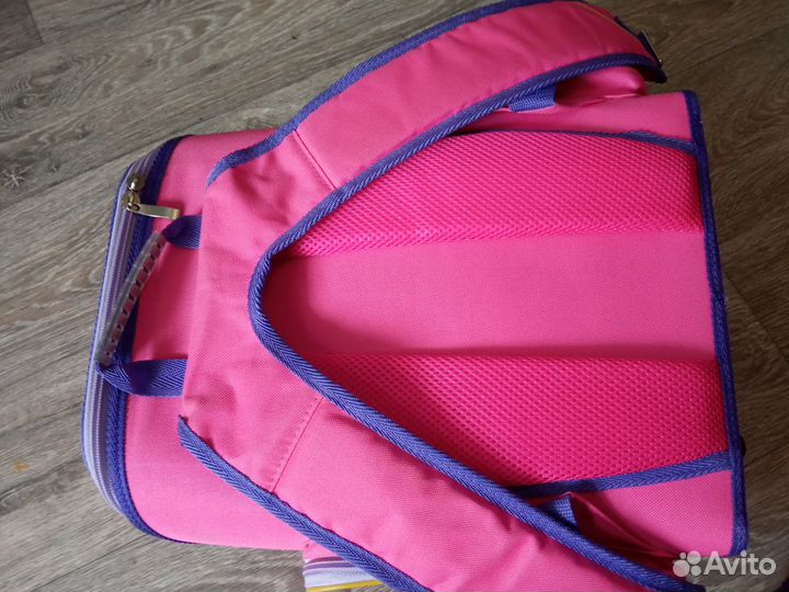 Рюкзак школьный девочке