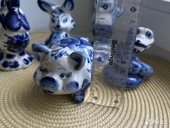 Фигурки животных гжель