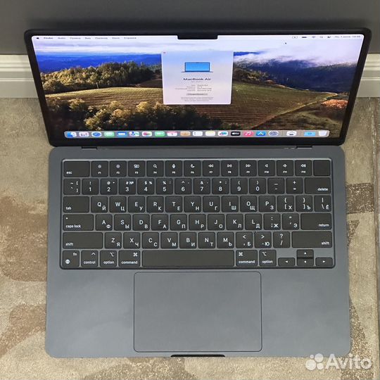 Apple MacBook air 13 2022 m2 Идеал