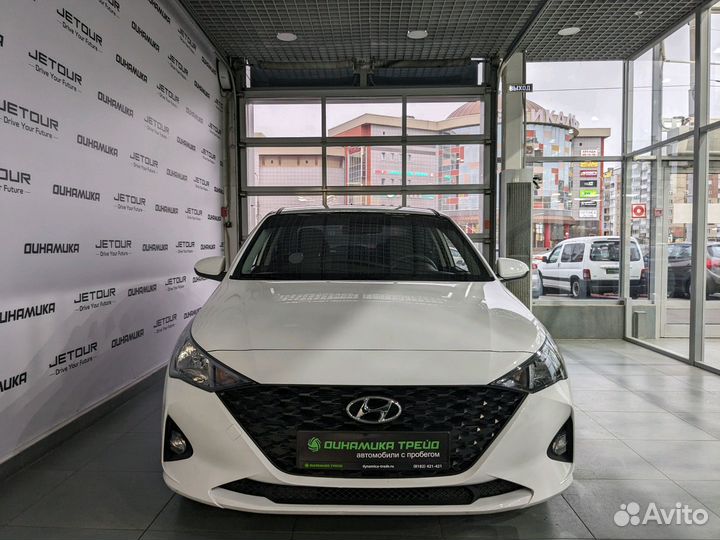 Hyundai Solaris 1.6 AT, 2021, 8 300 км