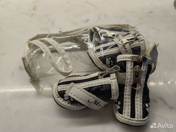 Ботинки для маленьких собак