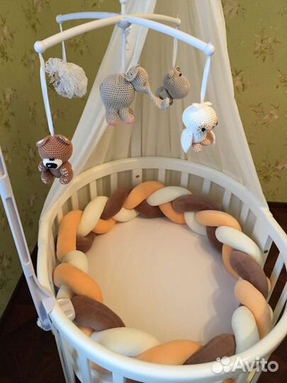 Детская кроватка