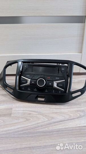 Штатная магнитола LADA vesta