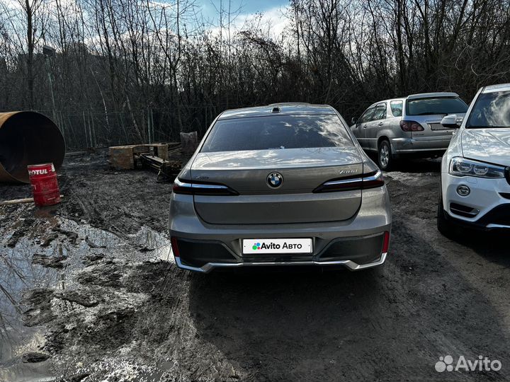 BMW 7 серия 3.0 AT, 2022, 8 000 км