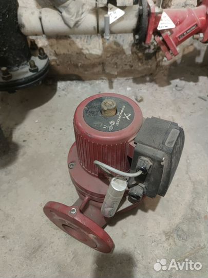 Grundfos UPS 65-30 F Вентилятор