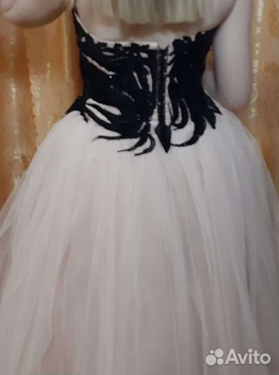 Праздничное платье 44-46р
