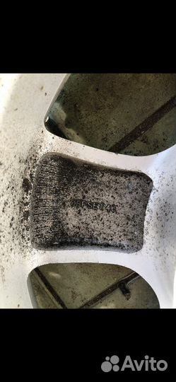 Диски литые оригинал Kia r 16