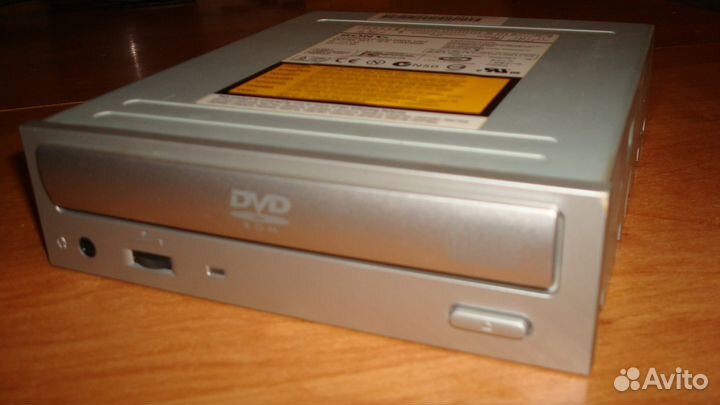 DVD привод
